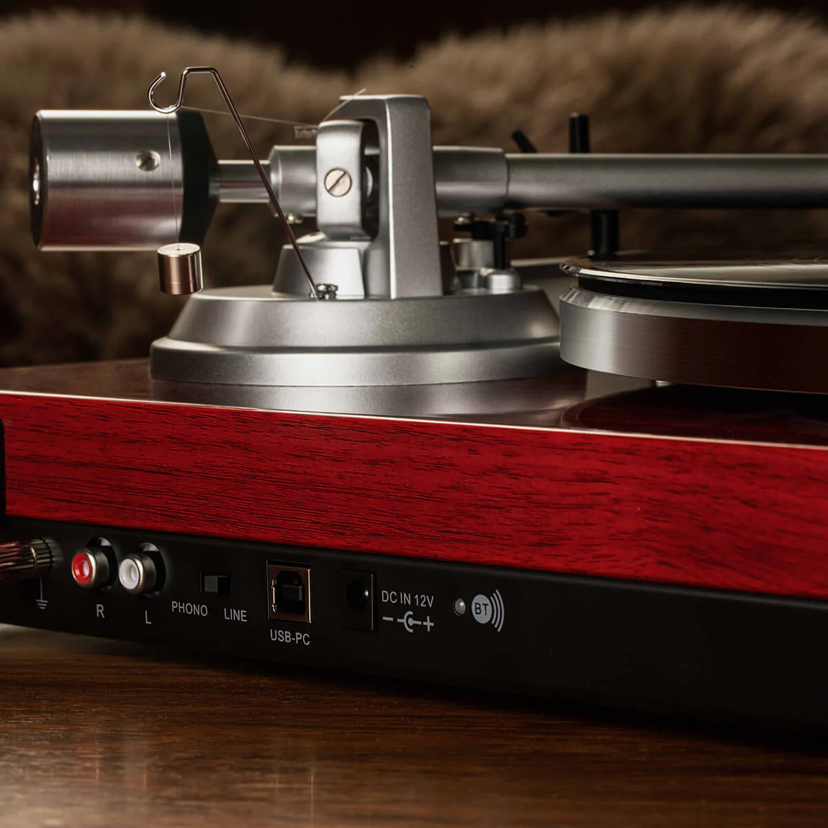 H005 Bluetooth Turntable Vinyl Record Player - Image 4